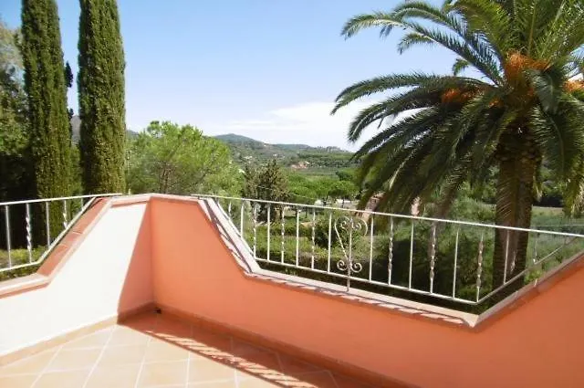 וילה Vanna Trilo -quadrilocale *